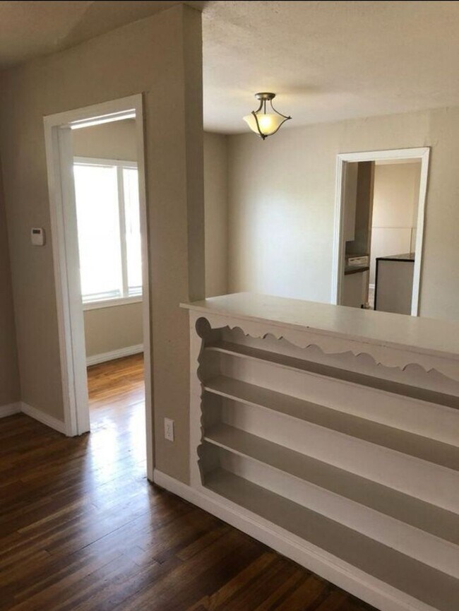 Foto del edificio - 4 Bedroom 3 Bath