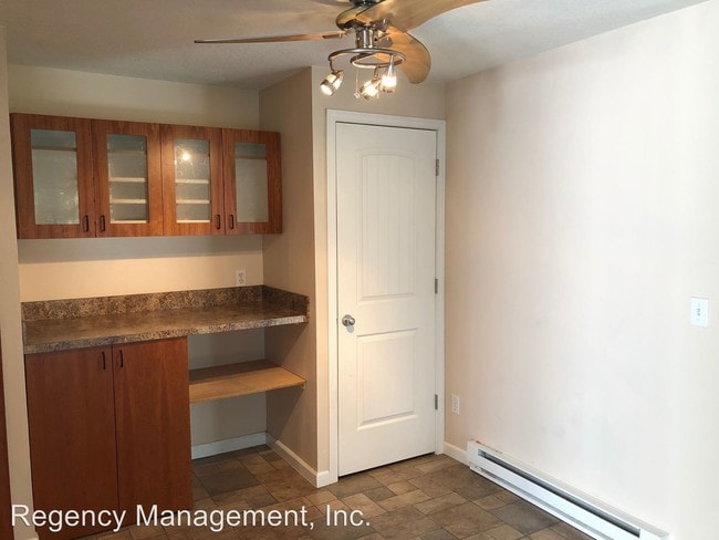 Building Photo - 2 br, 1 bath House - 5480 SW Alger Ave, #E-16