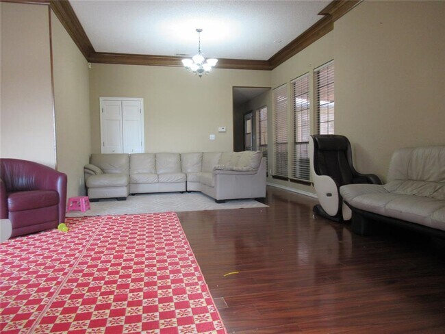Building Photo - 2843 Big Oaks Dr
