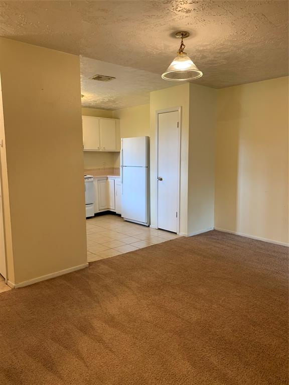 Building Photo - 16429 Monte Carlo Ln