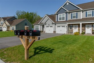 Building Photo - 39 Allandale Dr