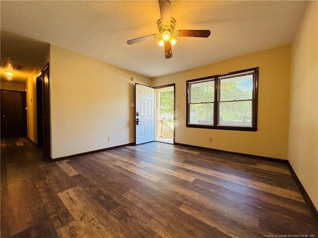 Foto del edificio - 6673 Vaughn Rd
