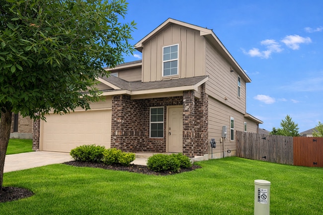 Building Photo - Beautiful 4-bedroom home in Riverstone at Westpointe featuring 2 spacious living areas, a downsta...