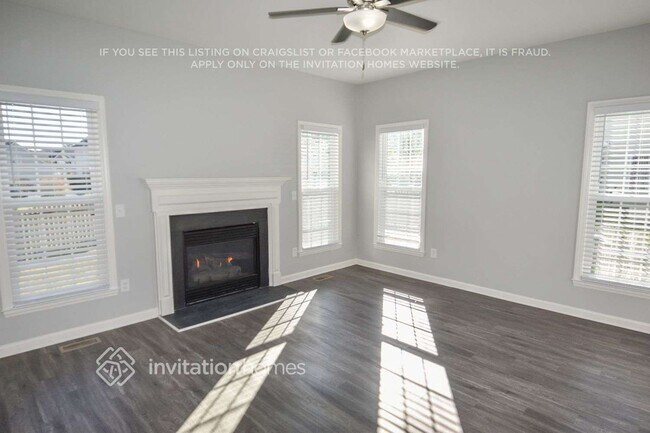 Foto del edificio - 5601 Brookshadow Dr