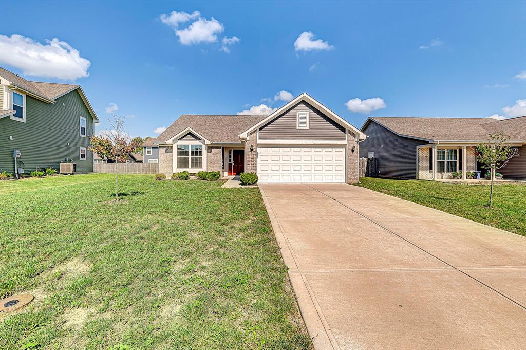 1293 W Wyndstone Way, Fortville, IN 46040 House Rental in Fortville