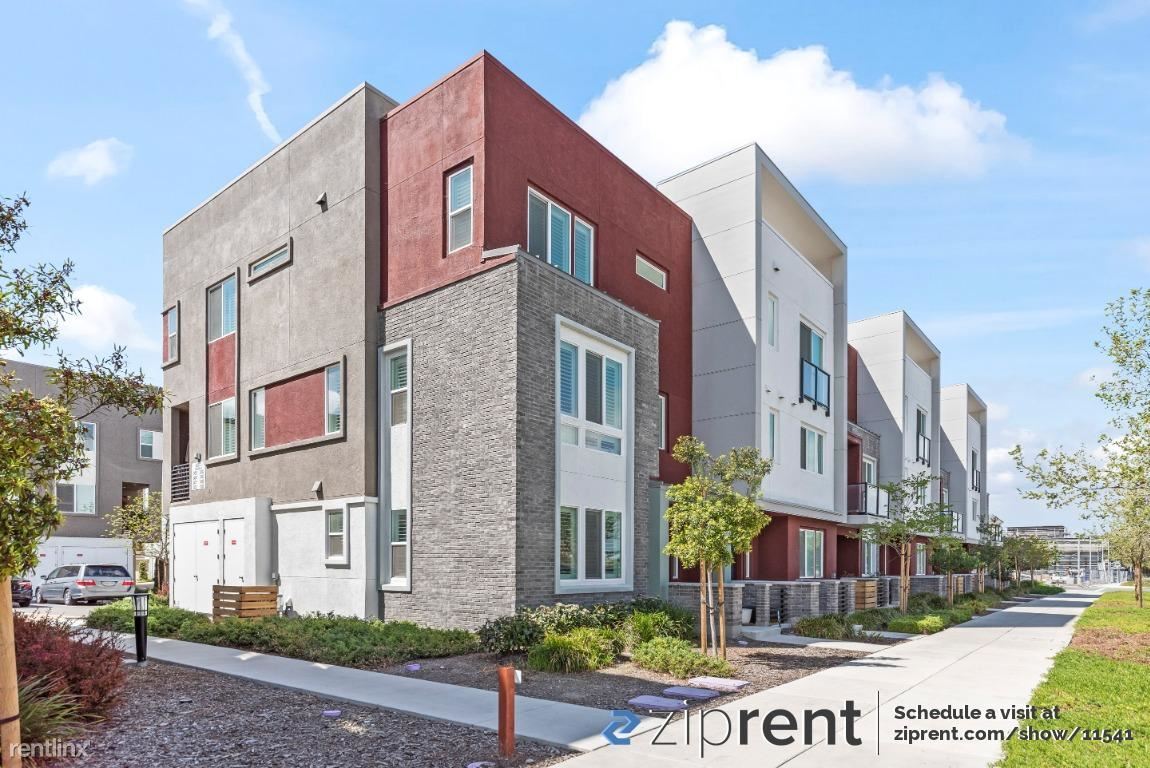 Primary Photo - 4 br, 4 bath Townhome - 3450 Dublin Boulev...