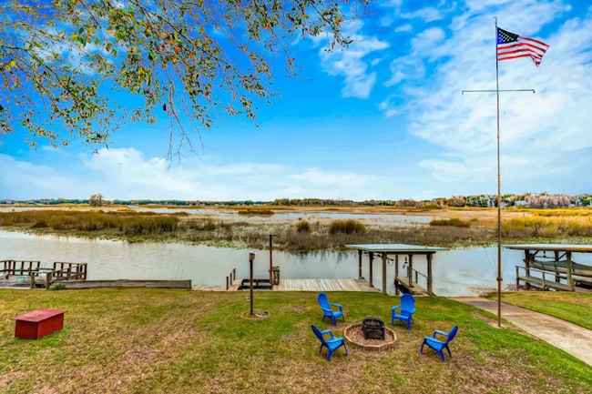 Building Photo - 9335 E Beech Cir