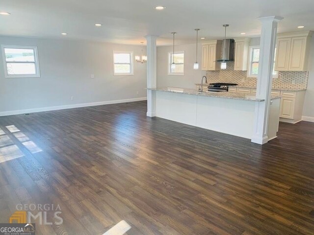 Foto del edificio - 3102 Edgewater Dr