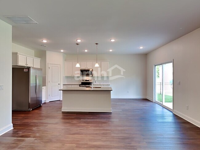 Building Photo - 4001 Chivalry Drive