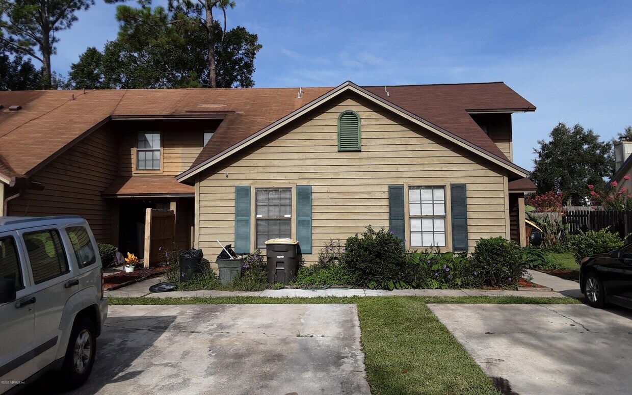 5544 Marathon Pkwy, Jacksonville, FL 32244 House for Rent in