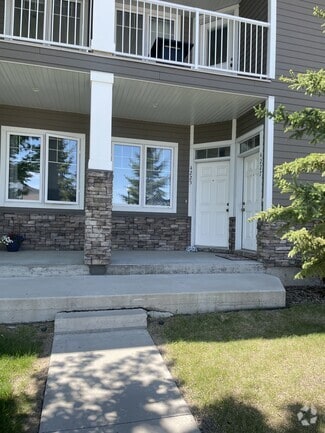 Building Photo - 4227 Green Apple Dr