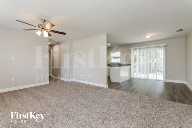 Foto del edificio - 2004 Cecile St