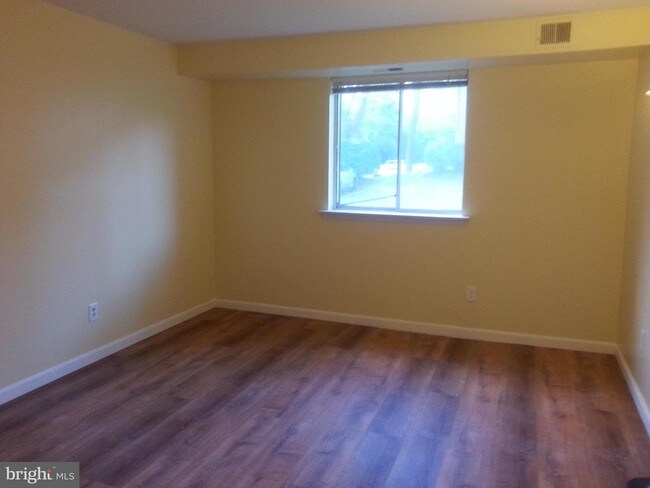 Foto del edificio - 9921 Bustleton Ave