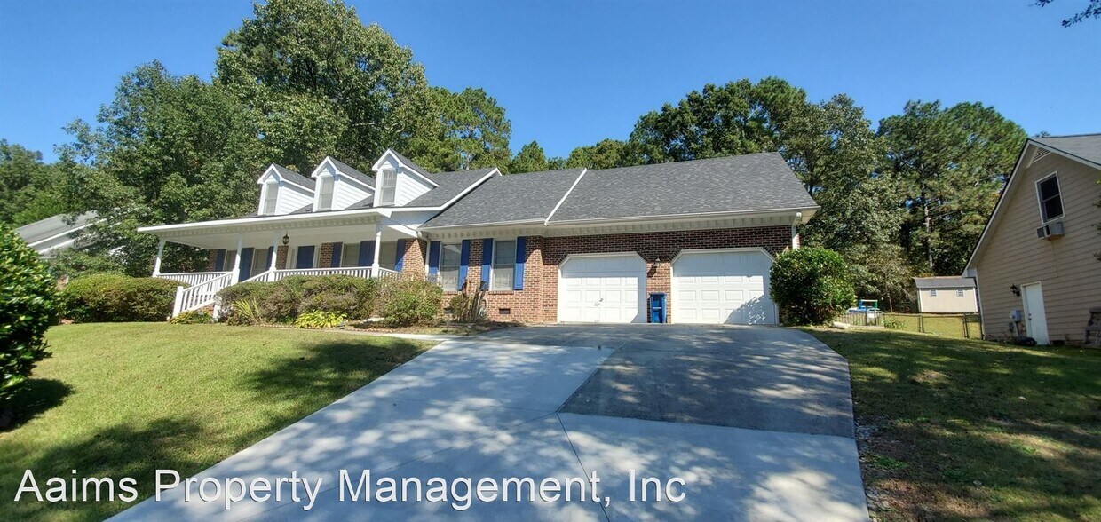 Foto principal - 3 br, 2.5 bath House - 6984 Kings Lynn Loop