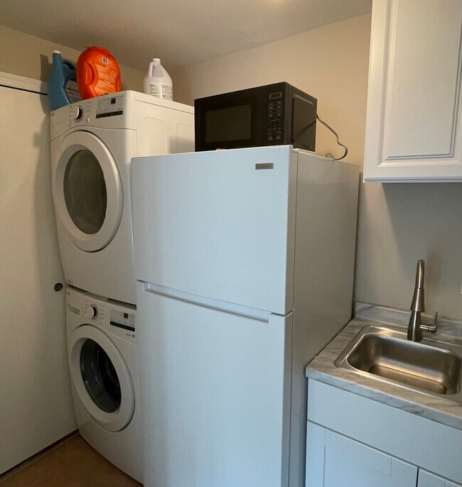 914 Newington Ct, Capitol Heights, MD 20743 Townhome Rentals in