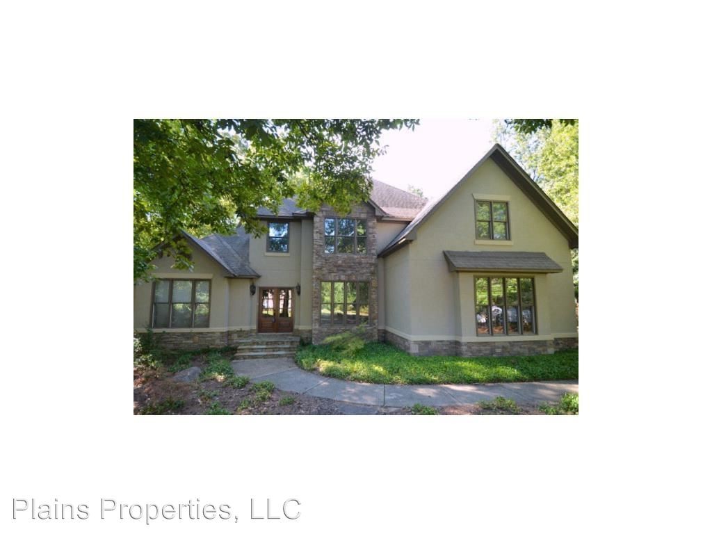 Primary Photo - 5 br, 2.5 bath House - 645 Moores Mill Drive