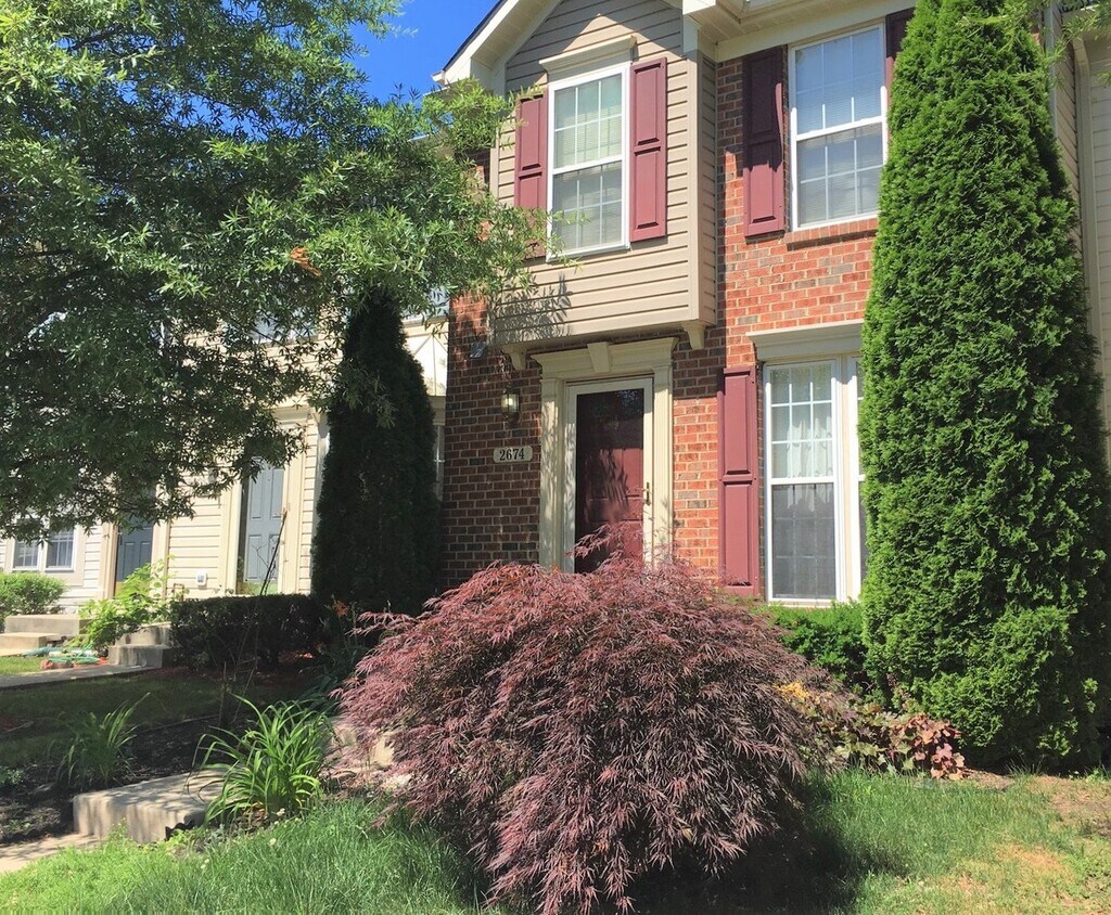 Amazing 2 BR/3.5 BA Townhome in Odenton! House Rental in Odenton, MD