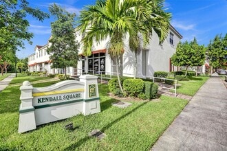 Building Photo - 9500 SW 167th Ave