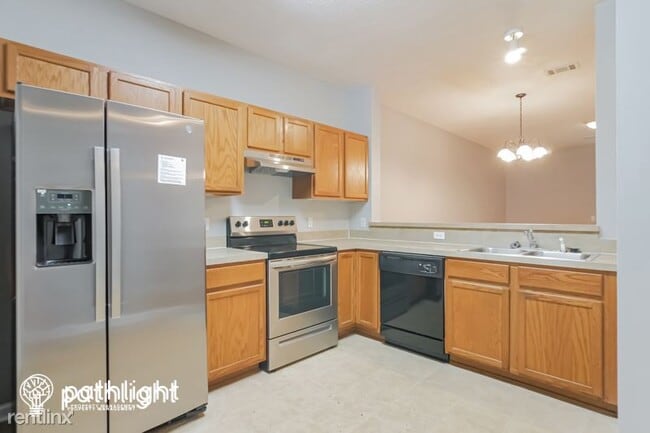 Building Photo - 2 br, 2 bath House - 4806 Playpen Drive UNIT