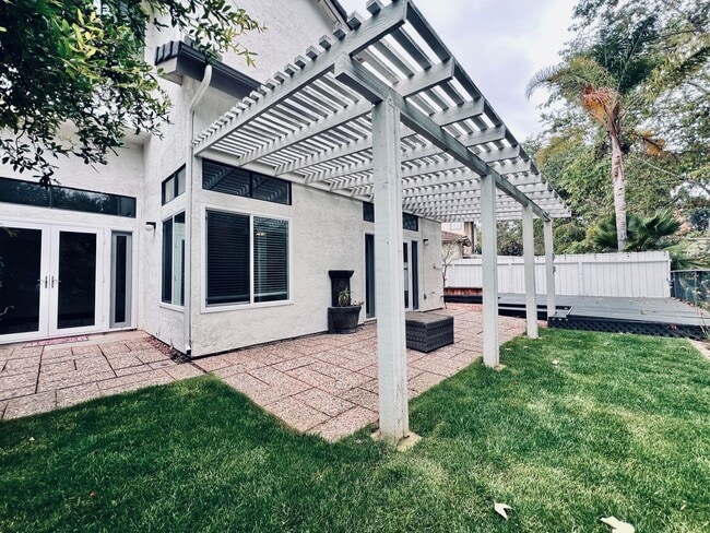 Building Photo - **Move In Special***Northfield 3 Bedroom T...