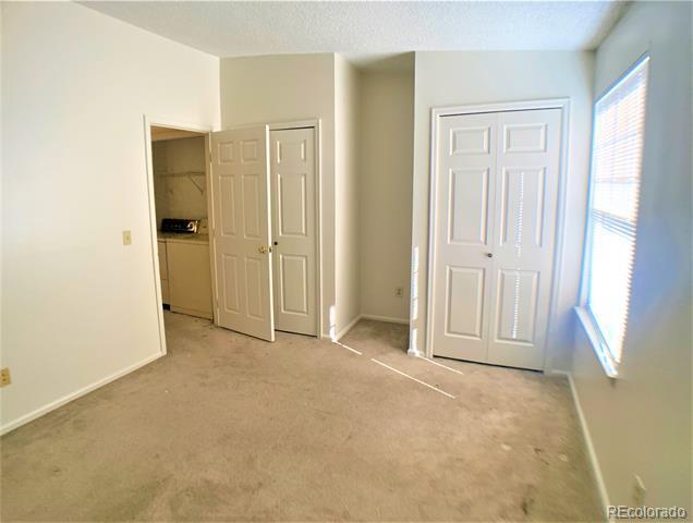 Building Photo - 467 S Memphis Way