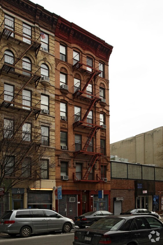 Foto del edificio - 77 E 4th St