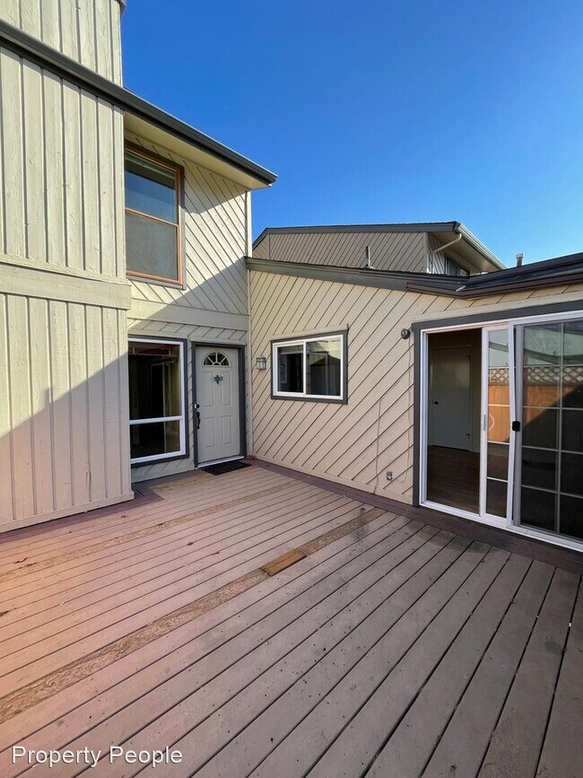 Building Photo - 3 br, 2 bath House - 7248 W Cascade Dr