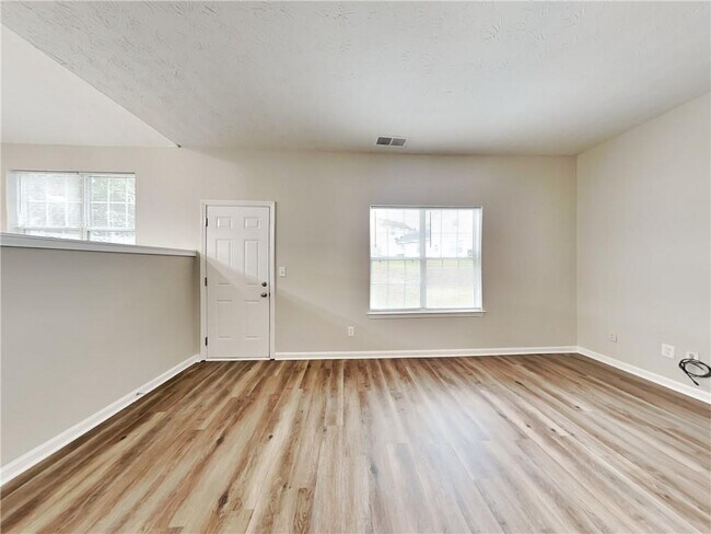Building Photo - 5581 Wellborn Creek Dr