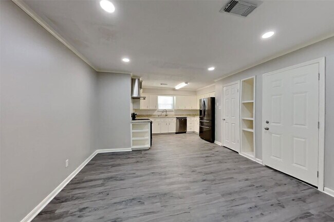 Foto del edificio - 3302 Long Shadows St