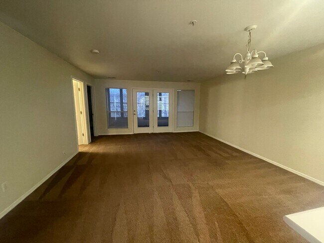 Foto del edificio - Branson MO walk-in 2 bedroom 2 bath Apartment/condo with Golf Course View