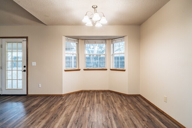 Building Photo - 1020 N 29th St