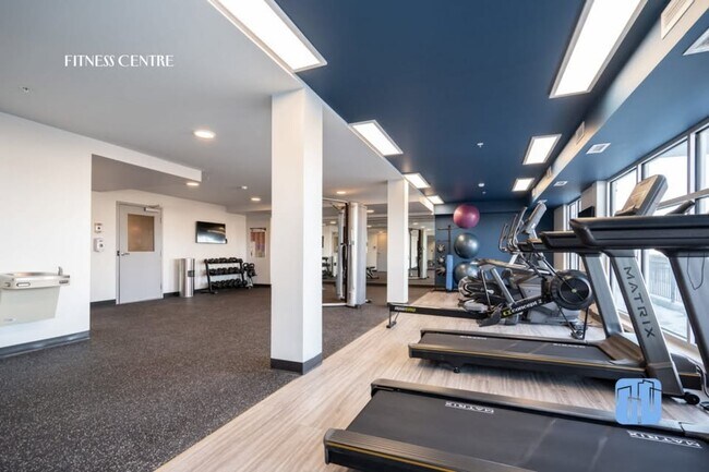 Photo du bâtiment - 230 Aurora Cres