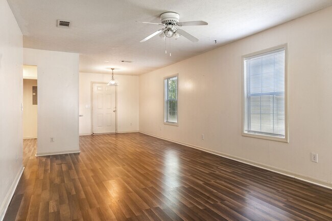 Building Photo - 105 Caribbean Villas Dr