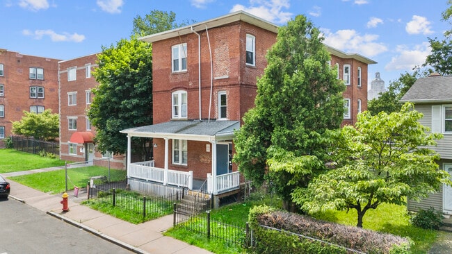 Foto del edificio - 29 Belden St
