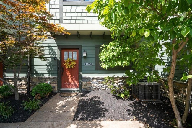 Front Door area - 1463 Mews Ct