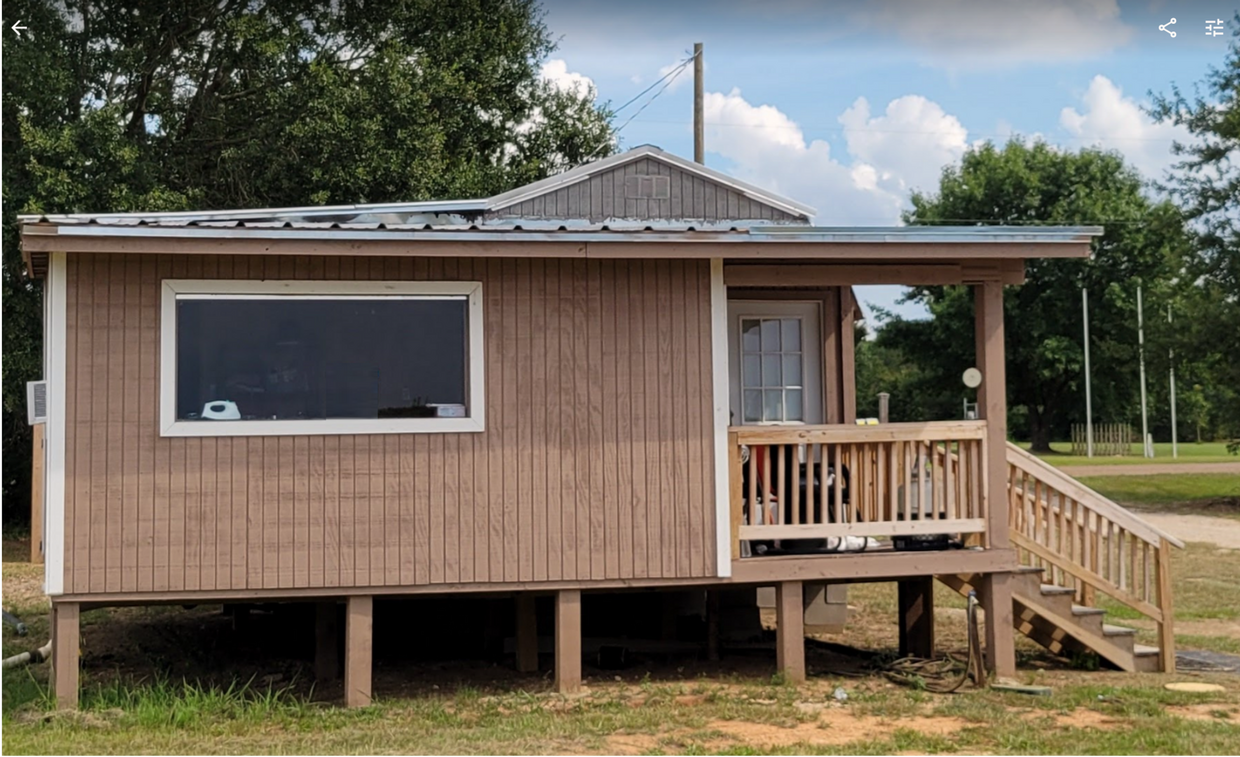 Primary Photo - Efficient 1 Bed, 1 Bath cabin house near C...