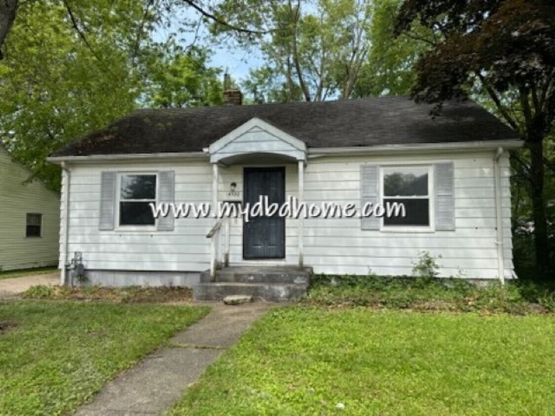 Primary Photo - 4532 Weisser Park Ave