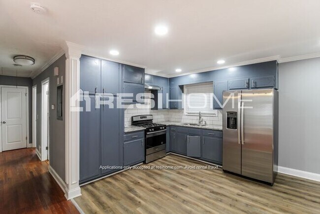 Foto del edificio - 4673 Ryan Rd