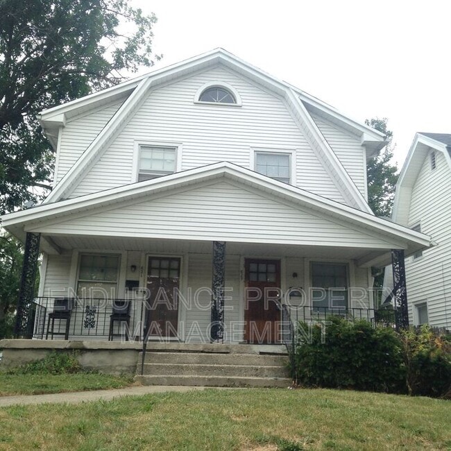 Building Photo - 629-631 W Norman Ave