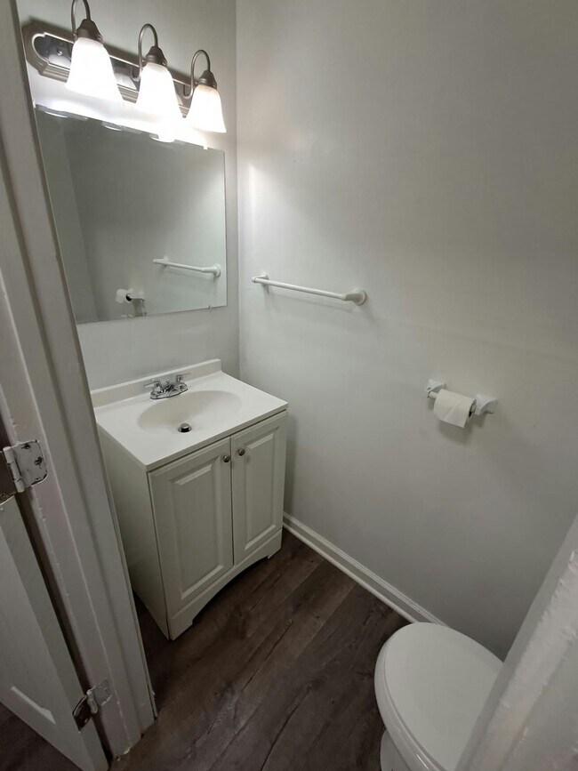 Foto del edificio - 3532 Dorham Pl