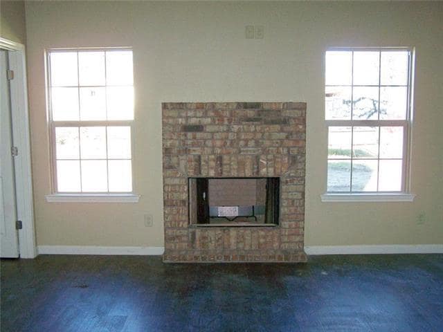 Building Photo - 1013 Rice St