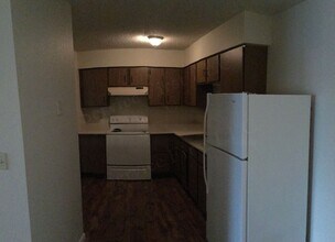 Building Photo - Buffalo Apartments (Bison Terrace)