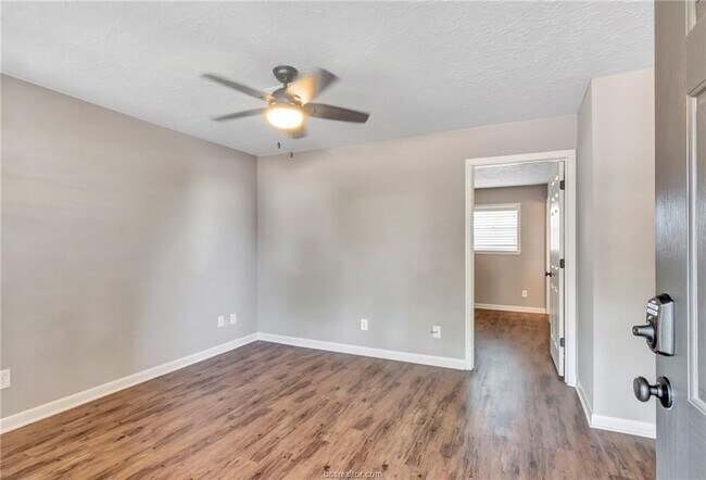 Foto del edificio - 3906 Aspen St