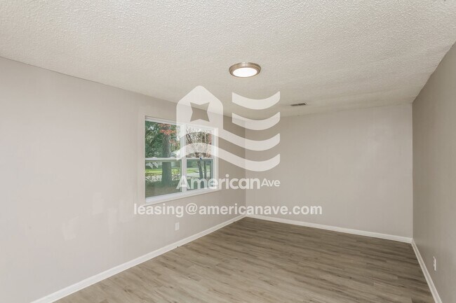 Foto del edificio - 117 Miranda Rd