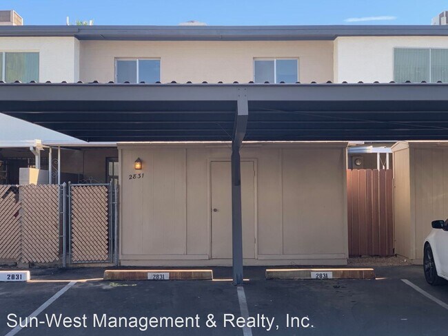 Building Photo - 3 br, 1.5 bath House - 2831 E. Fairmount A...