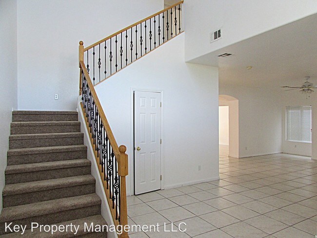 Foto del edificio - 3139 Strawberry Park Dr