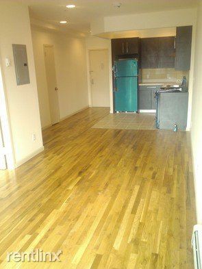 Building Photo - 1 br, 1 bath  - 6713 Austin St 3F