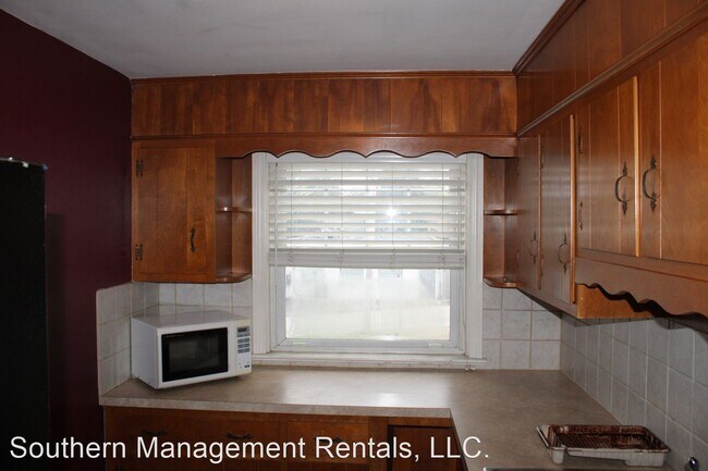 Foto del edificio - 3 br, 1 bath House - 1423 Fourth Ave