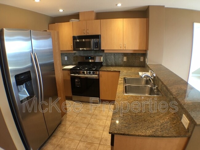 Foto del edificio - 300 W Beech St