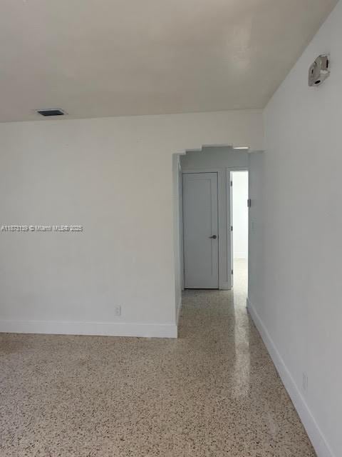 Foto del edificio - 27 NW 48th Pl